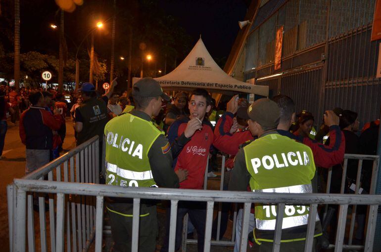 Autoridades harán controles en el partido de este fin de semana. 