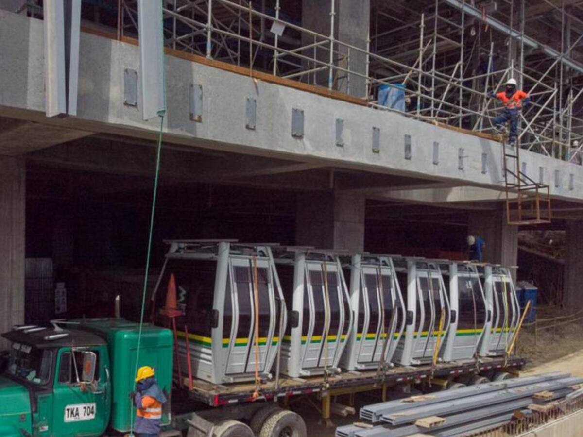 Inicia el traslado de las 138 cabinas del Metrocable Picacho