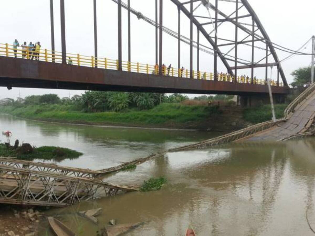 En los últimos años, cinco puentes se han desplomado en el país