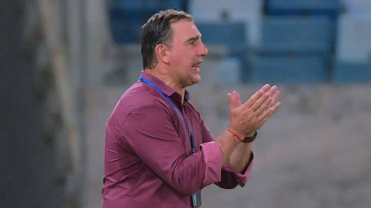 Felipe Trujillo, miembro del staff del Cienciano de Perú sobre Néstor Lorenzo