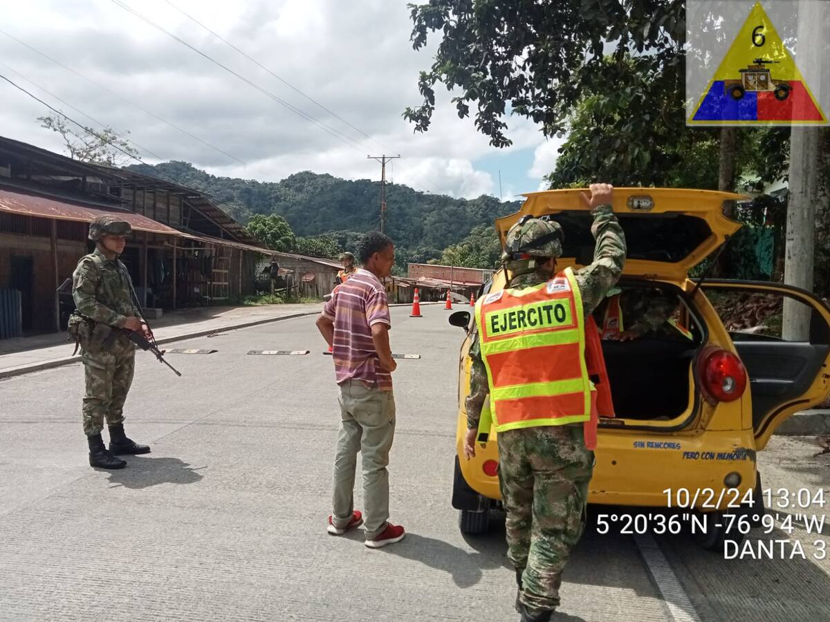 Ejército refuerza presencia entre Risaralda y Chocó por anuncio de paro armado del ELN