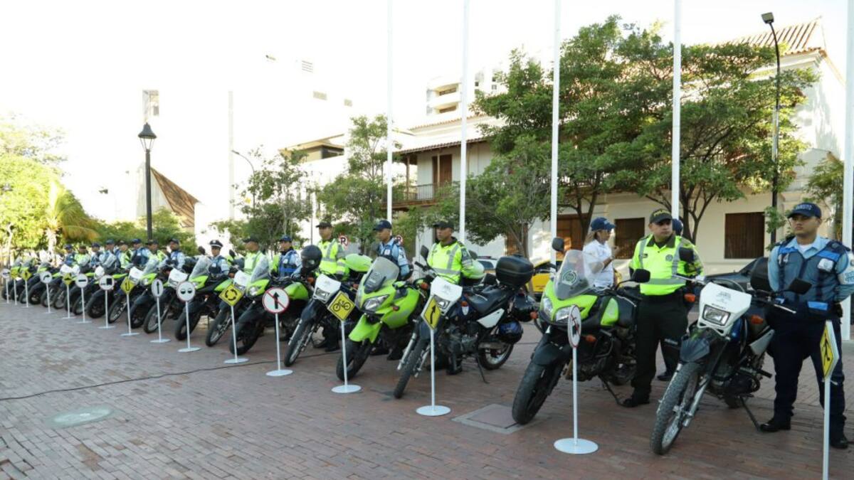58 funcionarios controlaran la movilidad durante diciembre en Santa Marta