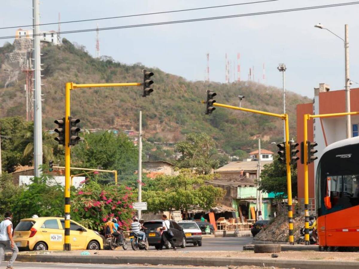 DATT asegura que fallas en semaforización es culpa de la delincuencia