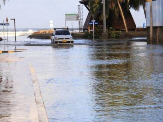 Por fuertes vientos, Cartagena extrema medidas de seguridad marítima