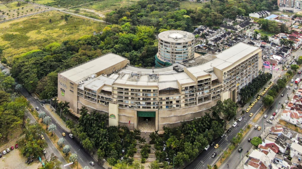 El único centro comercial de Colombia que tiene un ‘bosque tropical’: Está a 120 km de Bogotá