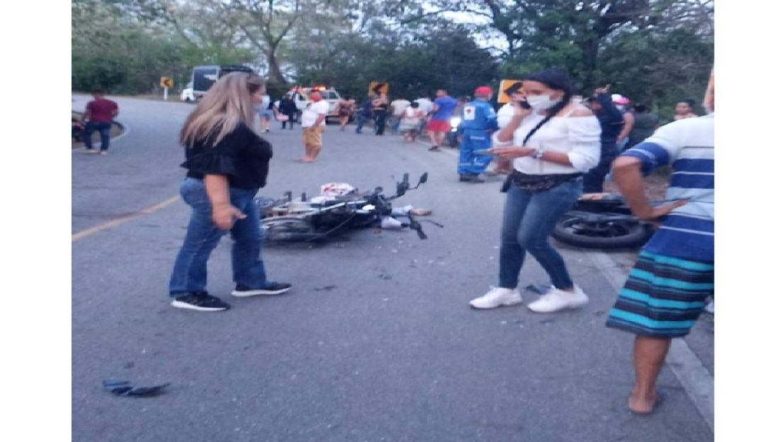El accidente se presentó en la vía Guamo-Ortega