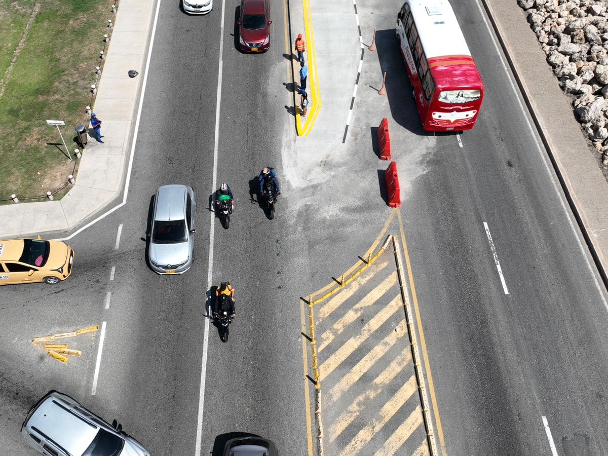 Entró en operación el nuevo carril que optimiza la movilidad entre el Centro Histórico y Bocagrande