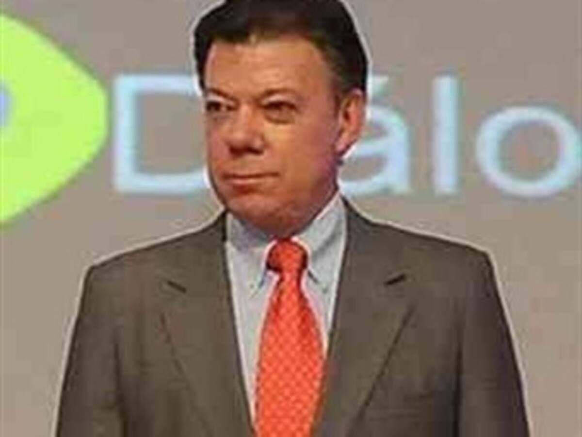 Santos se reunirá con conservadores para evitar crisis política y fracaso de reforma al Estado