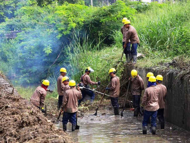 Con limpieza de canales Turbaco le hace frente a la temporada de lluvias 2024