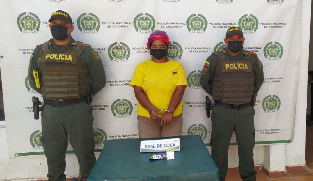 En el procedimiento, la Policía incautó más de 70 gramos de base de coca y 48 de marihuana