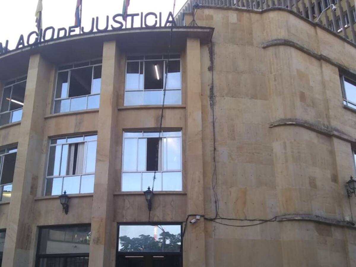 Ordenan dos días de arresto contra una fiscal de Ibagué