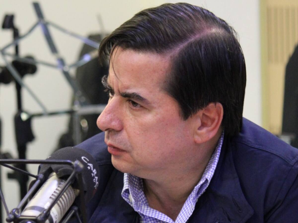 Comparar proceso de paz con el Caguán es mentiroso y de mala leche: ministro Cristo