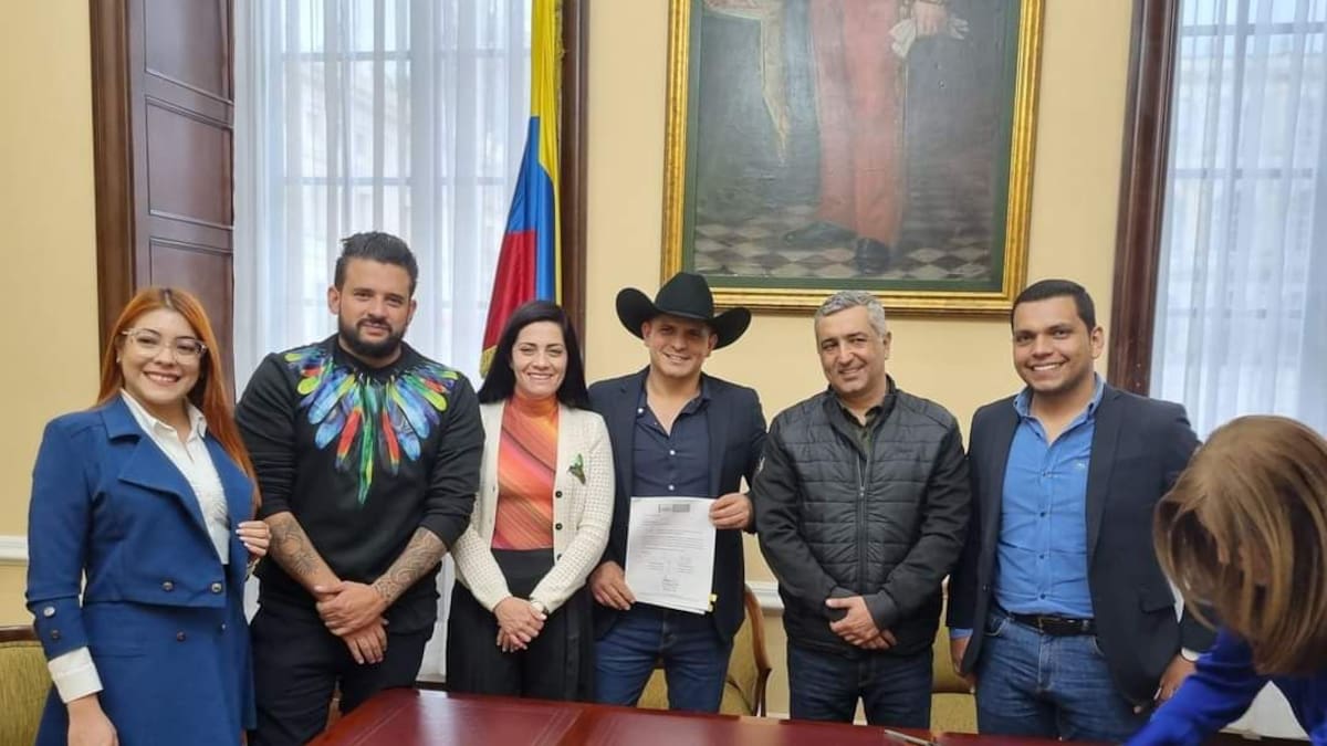 Congresistas de Alianza Verde radicaron proyecto para reformar la política petrolera
