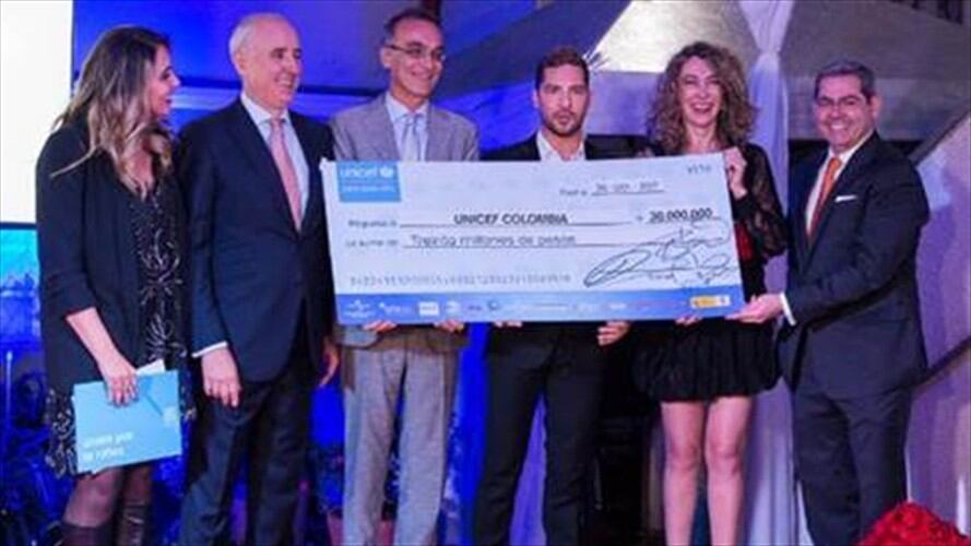 David Bisbal puso a vibrar a los bogotanos en el Teatro Julio Mario Santodomingo.