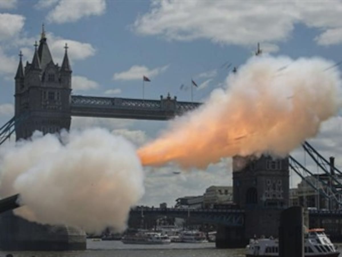 Acto solemne en la Abadía de Westminster por los 60 años de la coronación