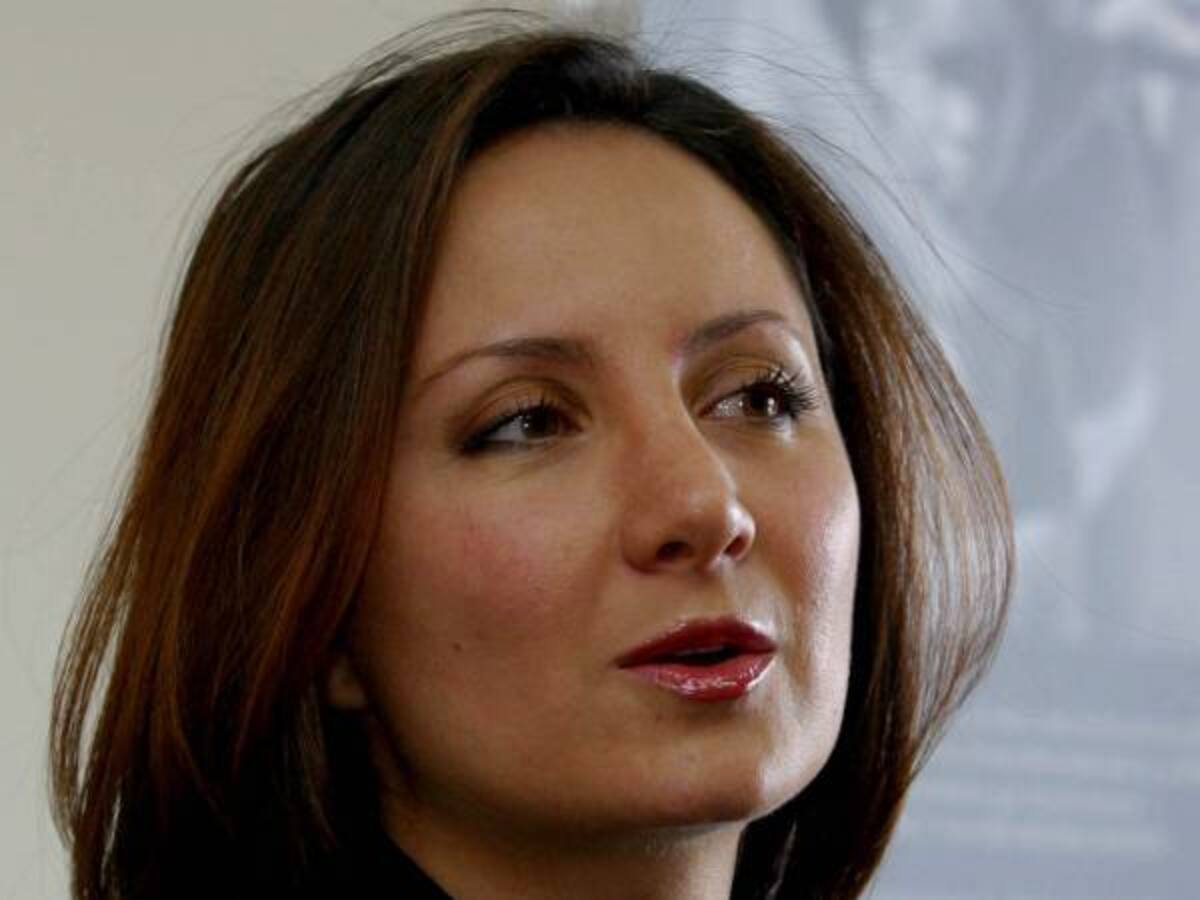 Natalia Springer no renuncia a contratos con la Fiscalía