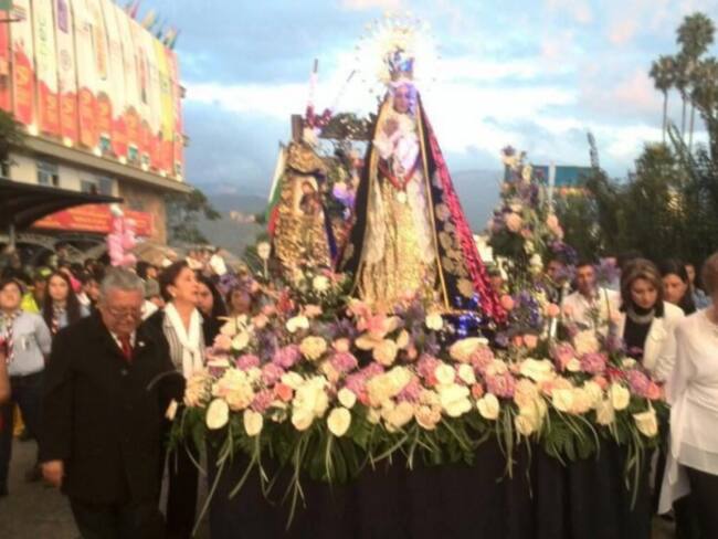 Desfile de la Virgen de la Macarena, devota tradición en la Feria de Manizales