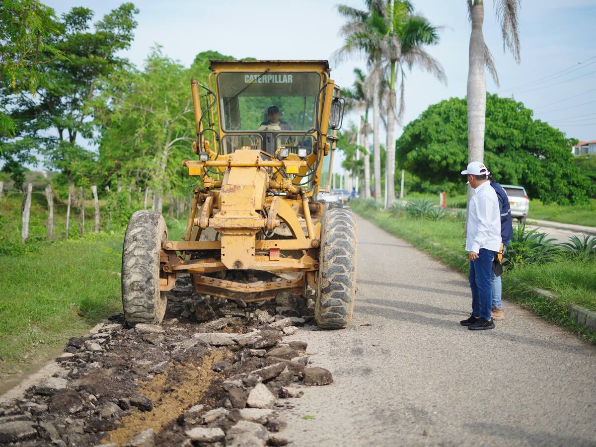 Alcaldía de Cartagena inicia obras de intervención en la via 90A al Colegio Británico