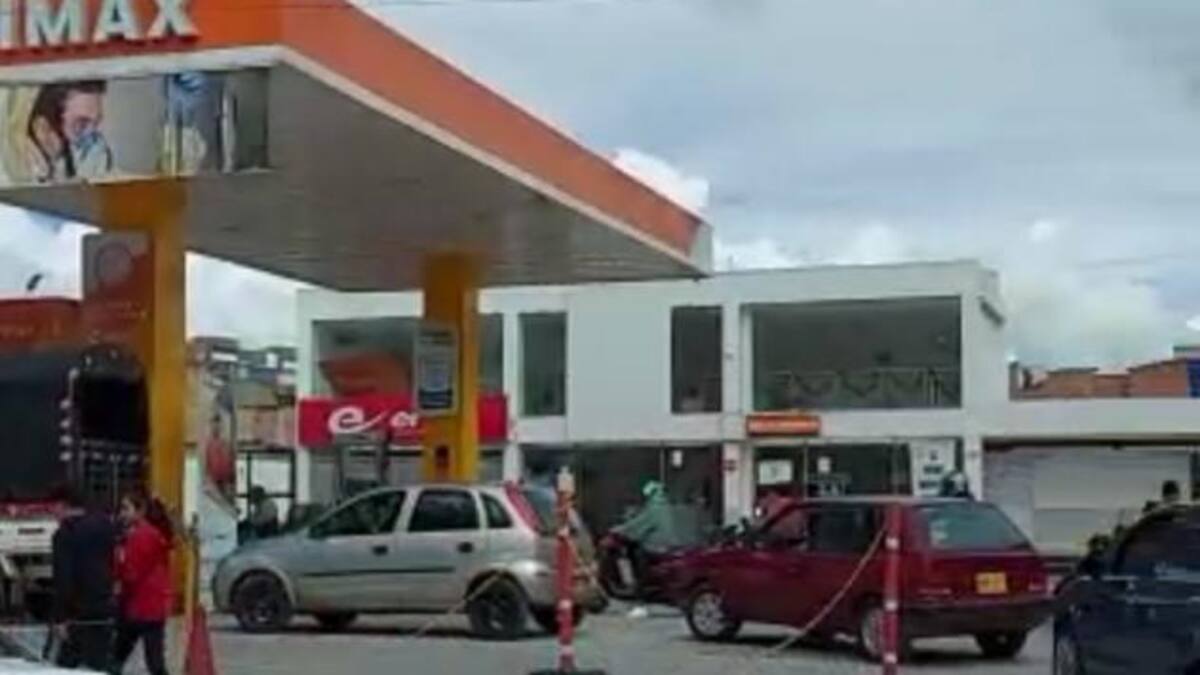 Calarqueña varada en Ipiales por derrumbe