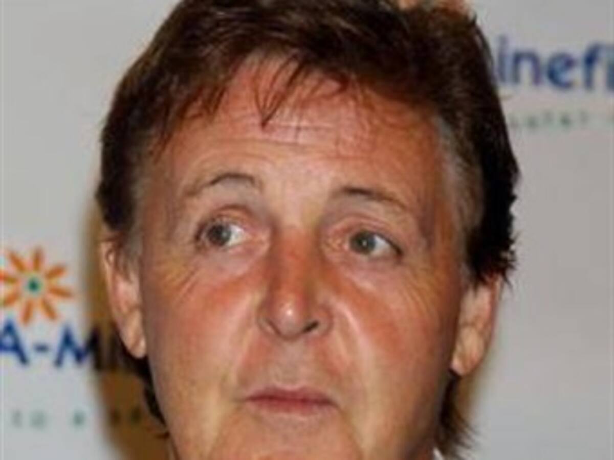 Paul McCartney cree que su teléfono fue 'chuzado'