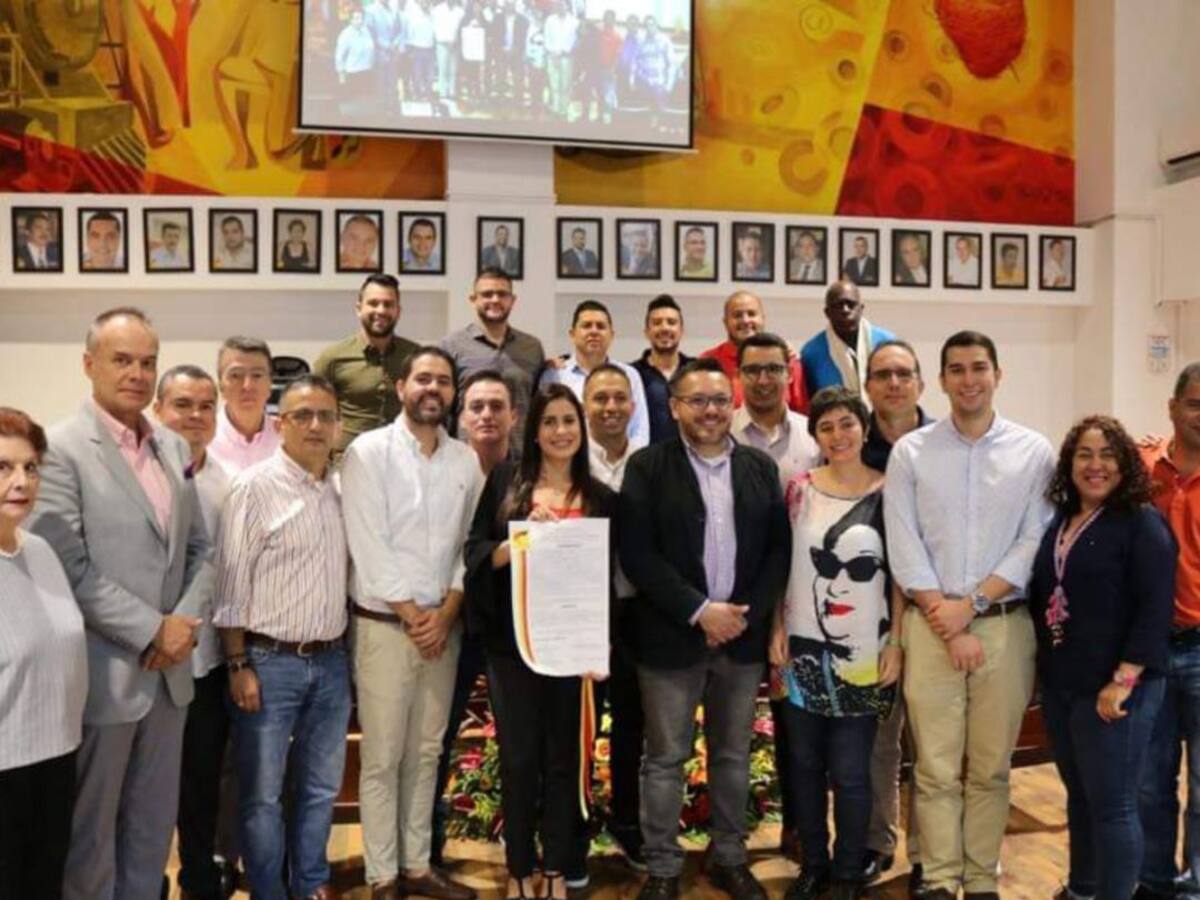 Caracol Radio recibe exaltación del Concejo de Pereira por sus 70 años