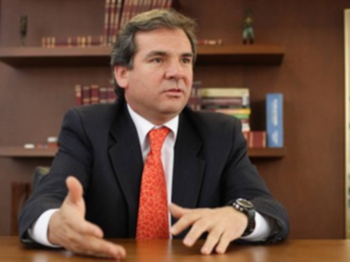 Los avales a candidatos: trasfondo de la crisis de Cambio Radical