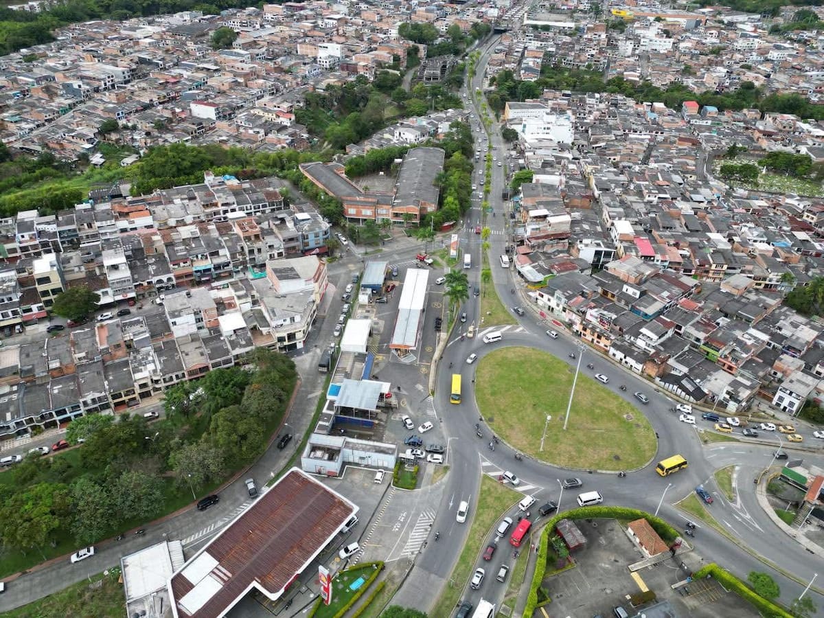 Alcaldía de Pereira compra estaciones de gasolina para avanzar en la obra de Corales