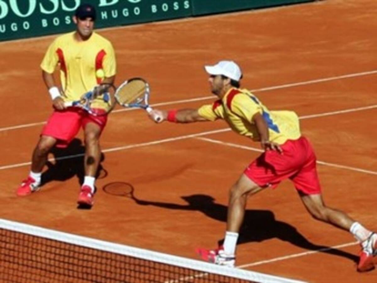 Los colombianos Cabal y Farah avanzan en torneo de tenis de Binghamton