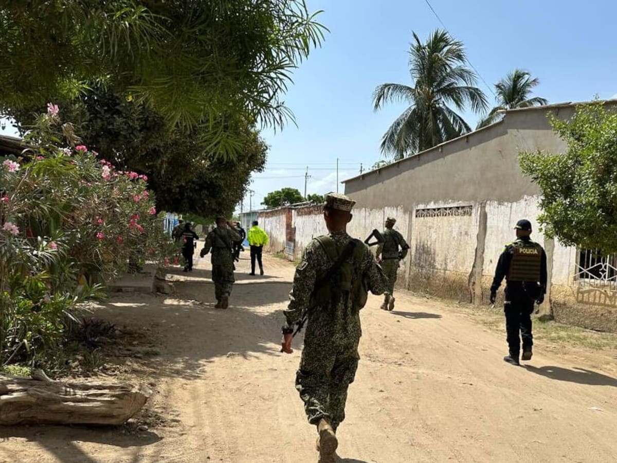 Murió hombre tras recibir varios balazos en Calamar: una mujer también fue atacada por la comunidad