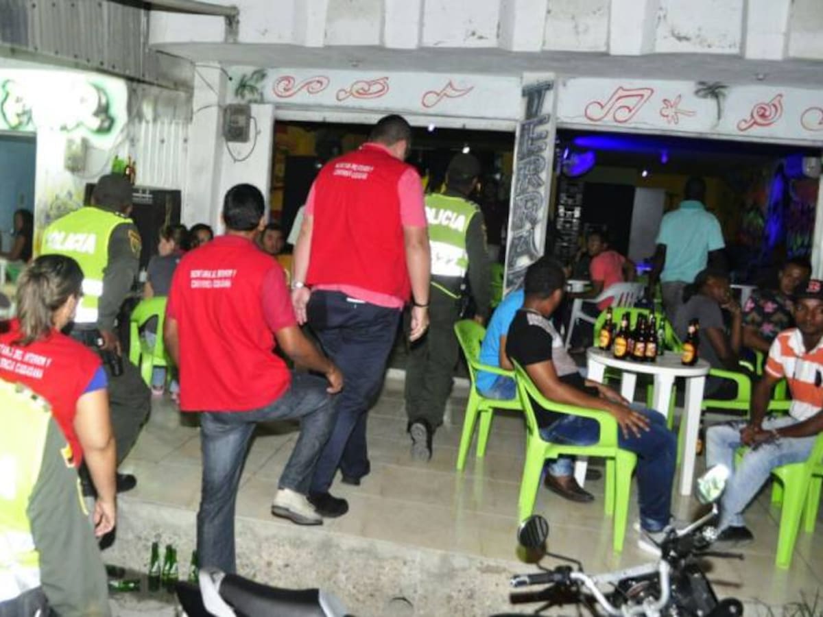 Cierran tres establecimientos en Cartagena por operar de manera ilegal