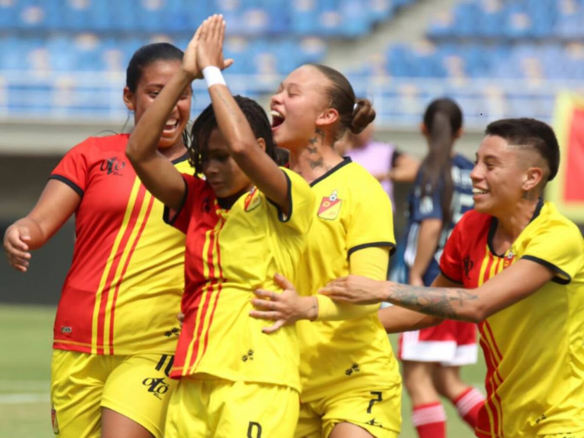 Buen fin de semana para Deportivo Pereira en la Liga masculina y femenina