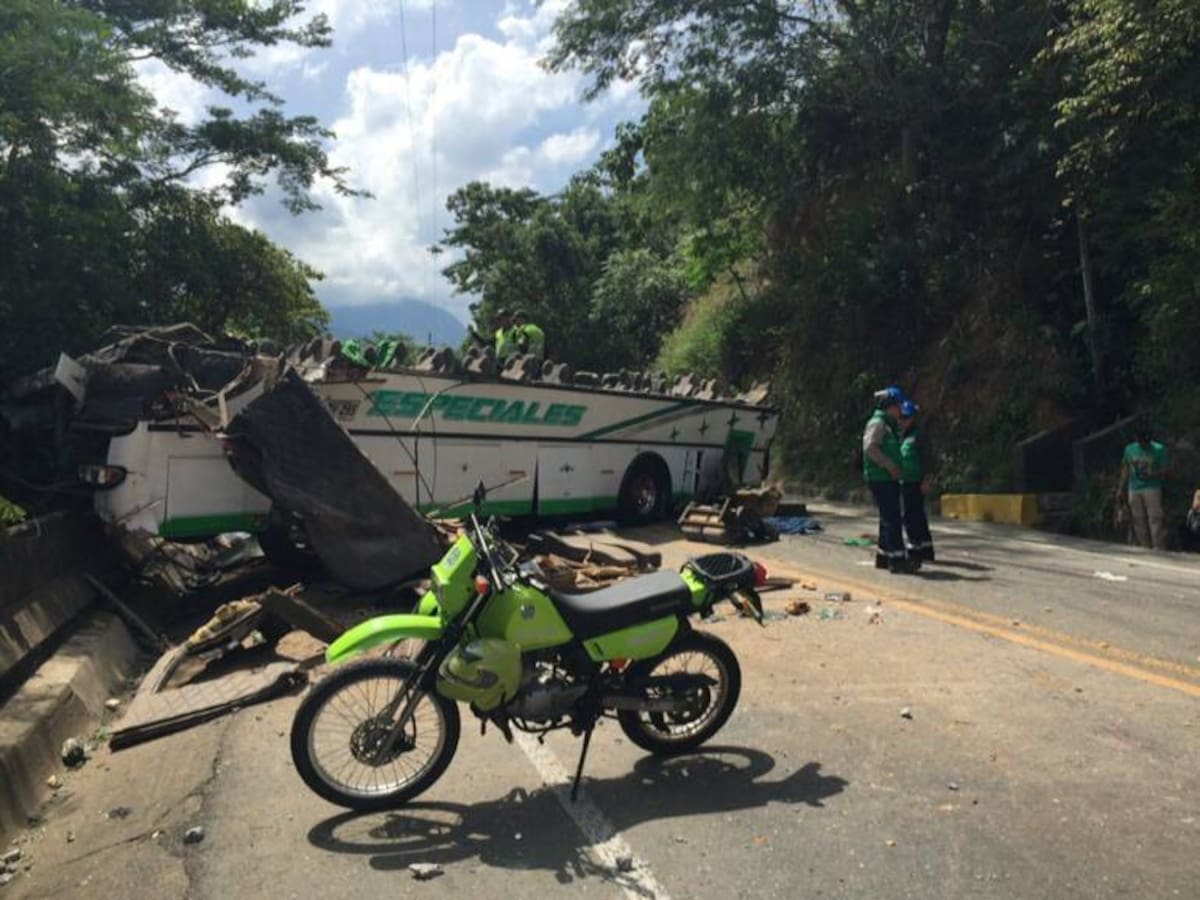 Trasladan a Medellín siete de los heridos de accidente en San Jerónimo, Antioquia