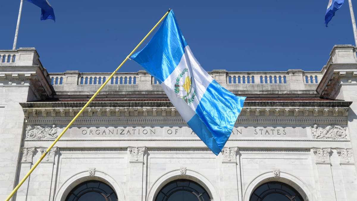 Subsecretario de EE.UU. se reunió en Guatemala con el presidente Giammattei y Luis Almagro