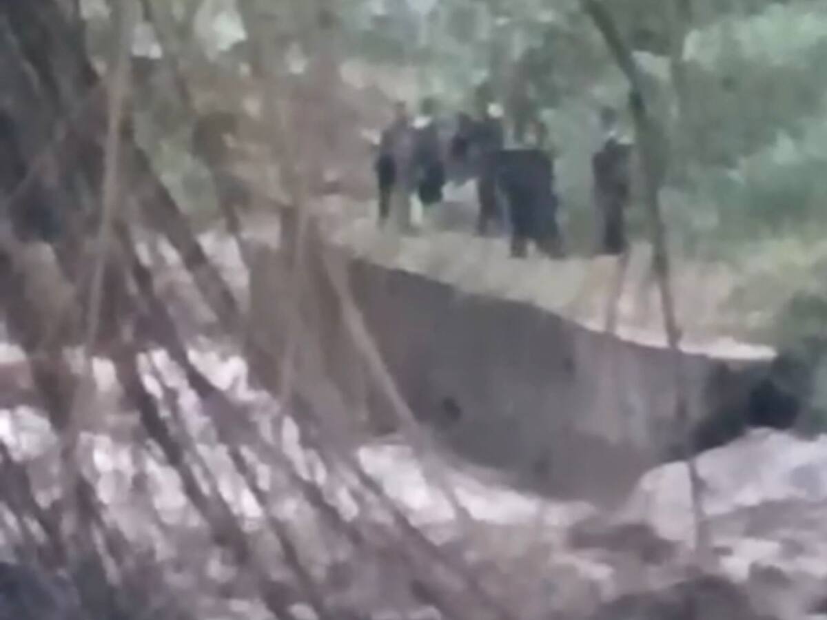 Un joven y un menor de edad fueron arrastrados por una creciente súbita