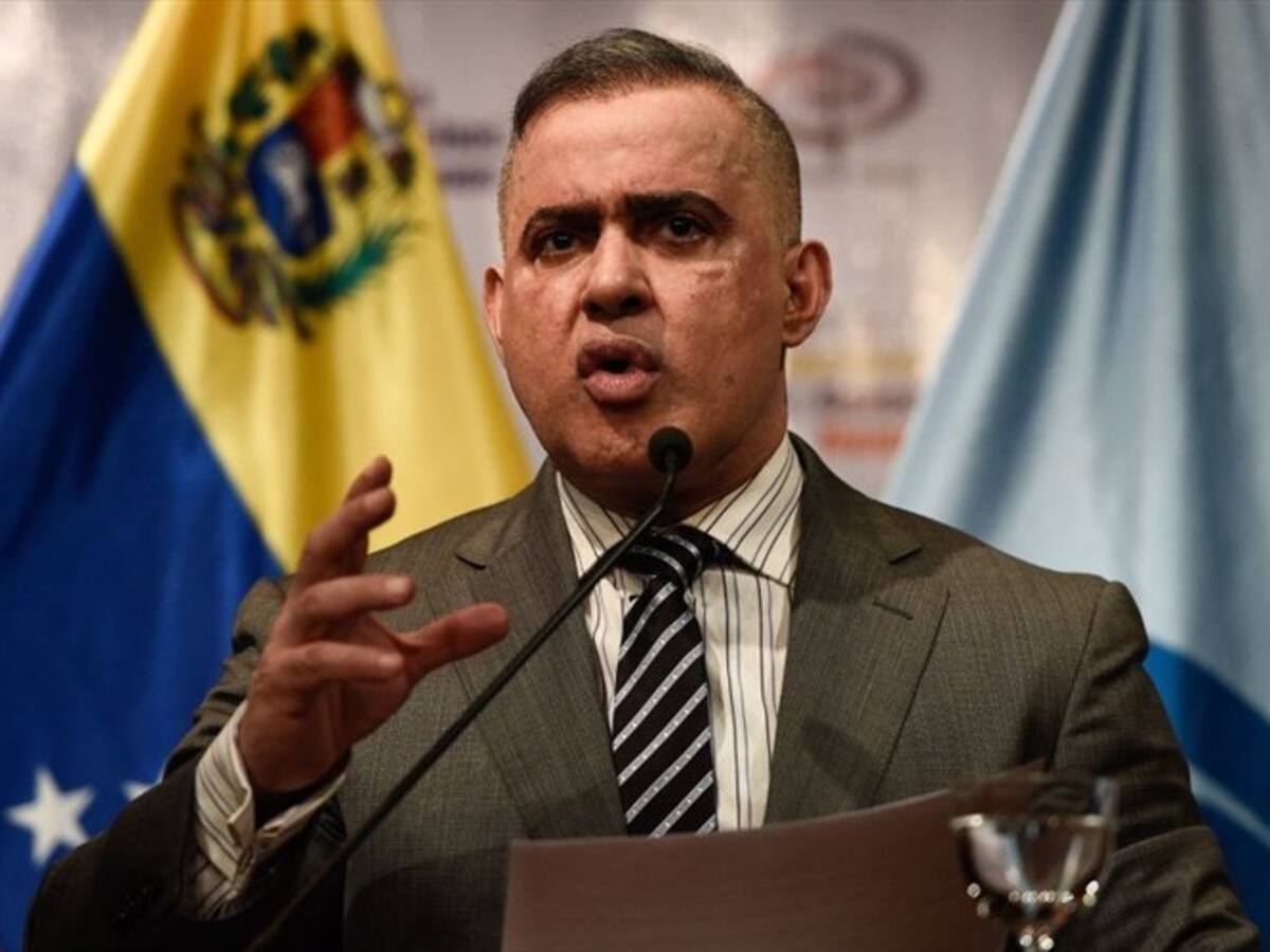 Fiscal venezolano afirma que la justificación de Guaidó sobre las fotos no es cierta