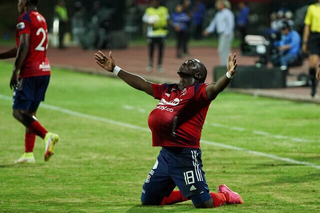 Edwin Cetré fue una de las figuras en la victoria del Medellín a Millonarios / Colprensa.