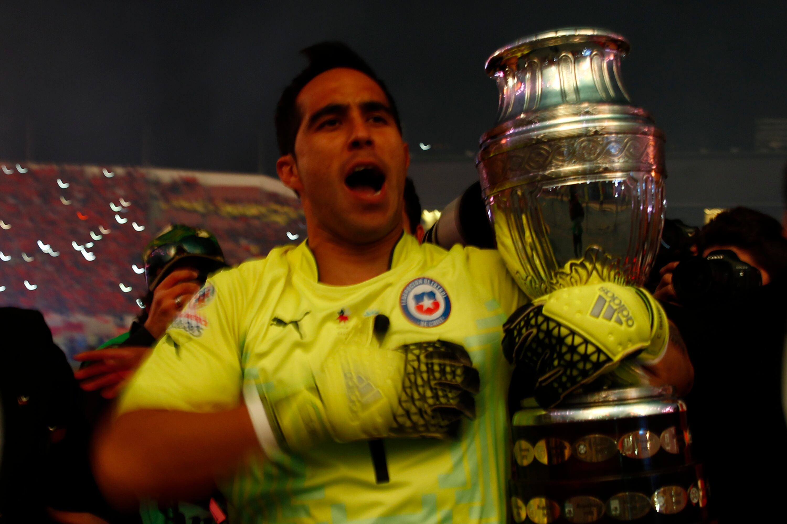 Claudio Bravo campeón Copa América 2015, Chile v Argentina