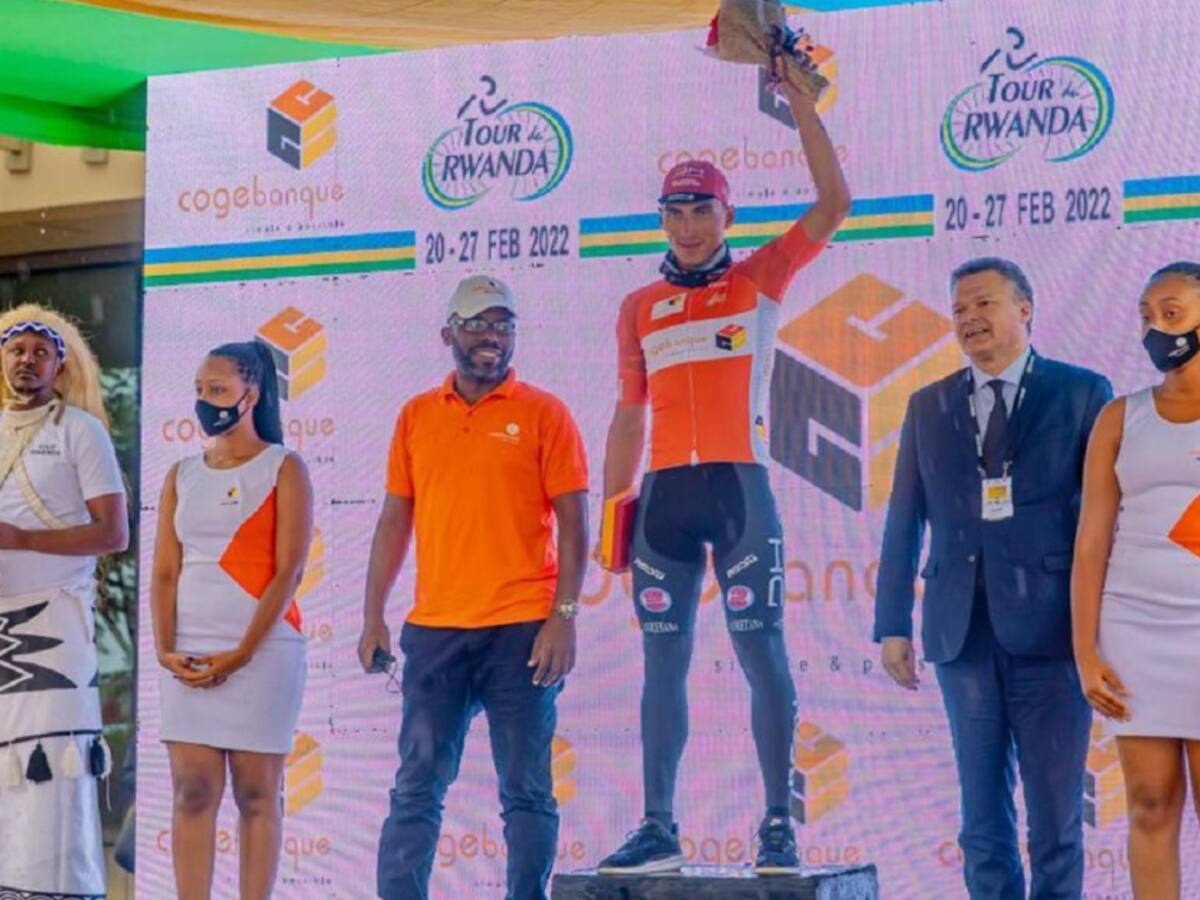 Jhonatan Restrepo sigue siendo protagonista en el Tour de Ruanda