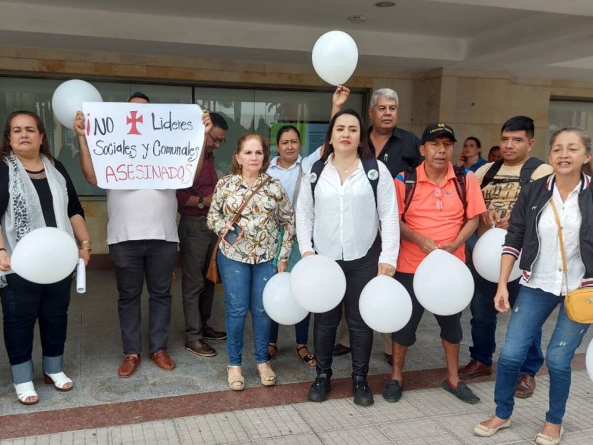 Con plantón, líderes rechazaron muerte de Ángela Quijano