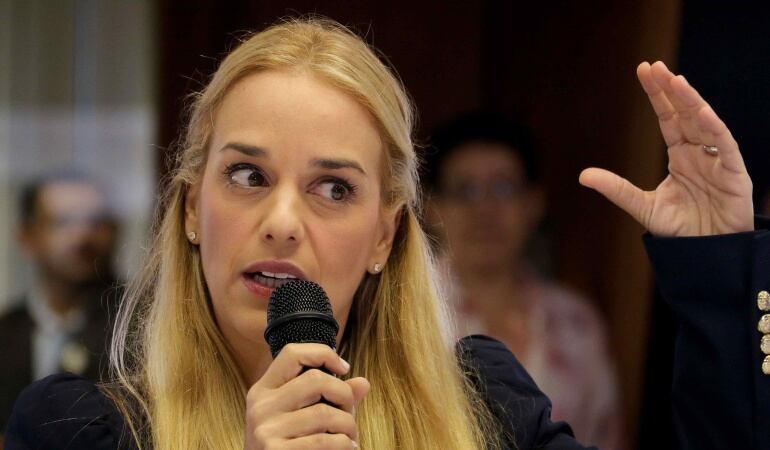 La venezolana Lilian Tintori, esposa del opositor encarcelado Leopoldo López