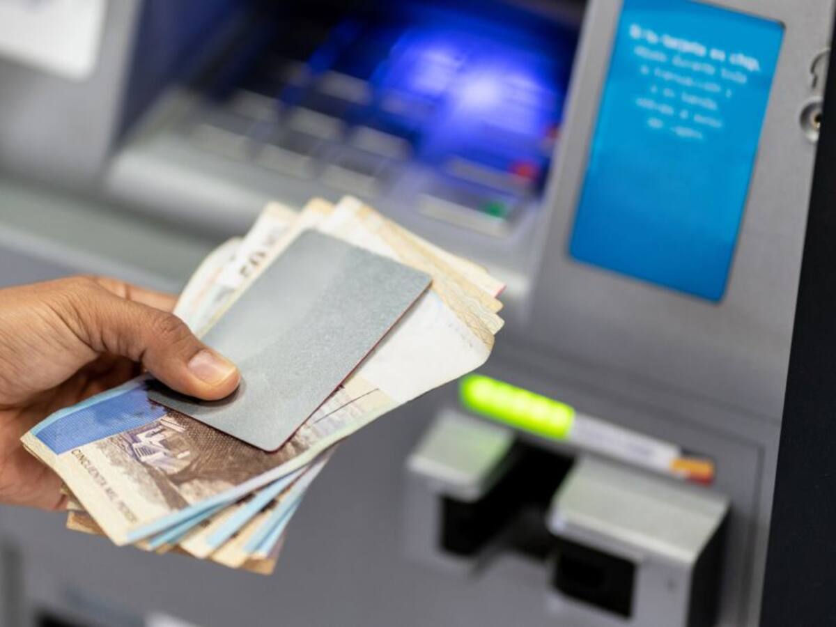 Tumban millonaria pensión a familia de un exsenador fallecido