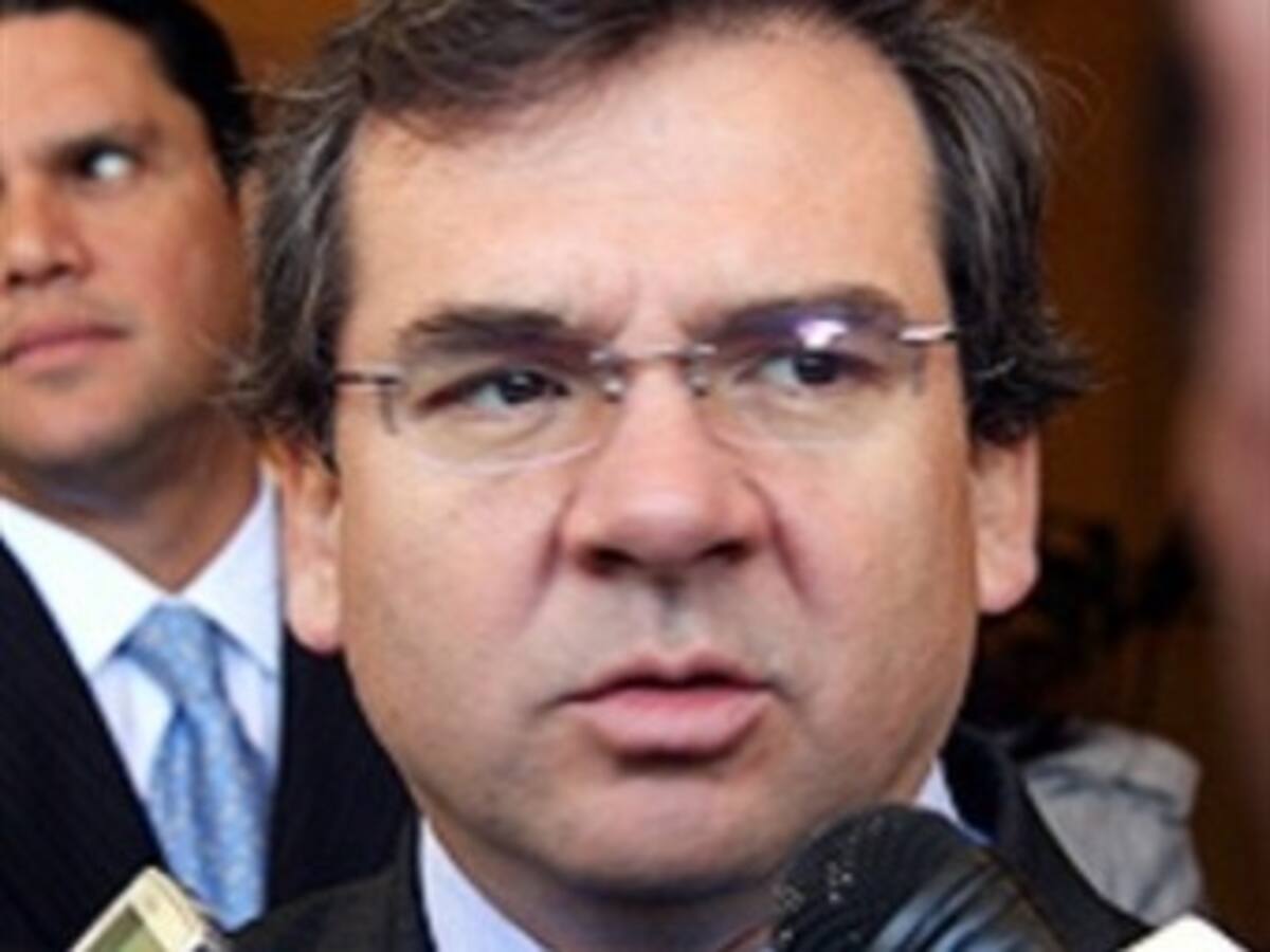 Comisión de Ética resolvería recusación contra Varón Cotrino