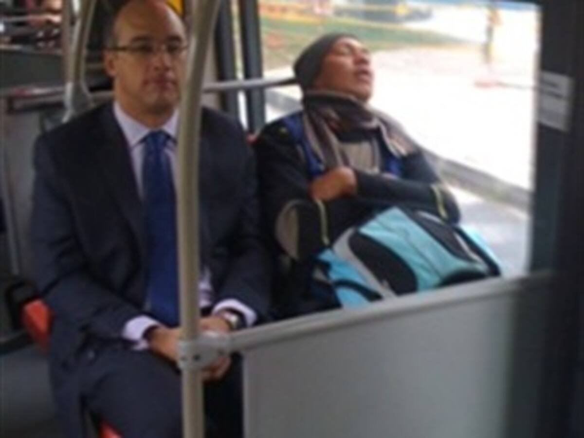 MinHacienda fue pasajero anónimo de Transmilenio