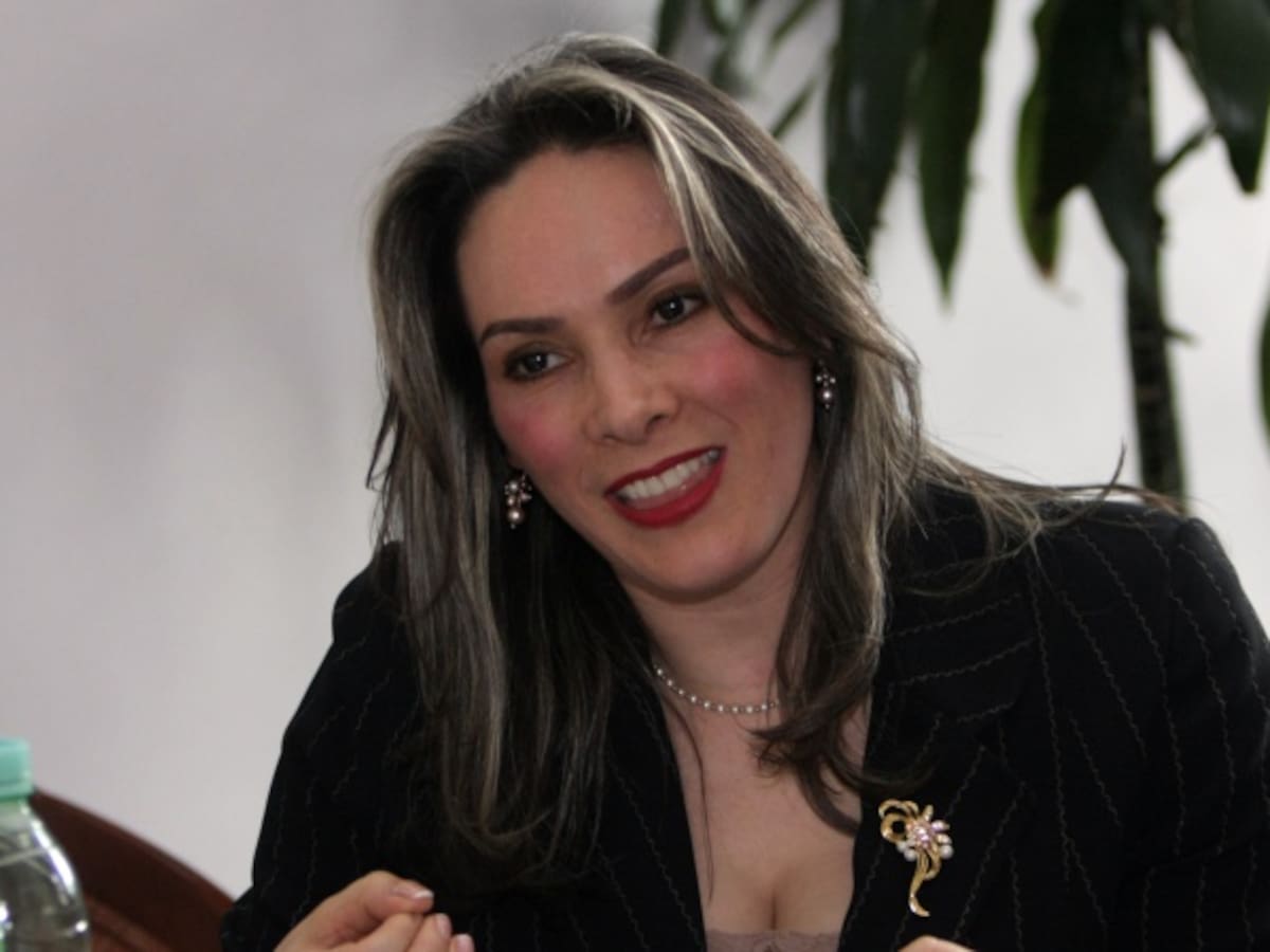 María Mercedes López ternada por el presidente a la Procuraduría