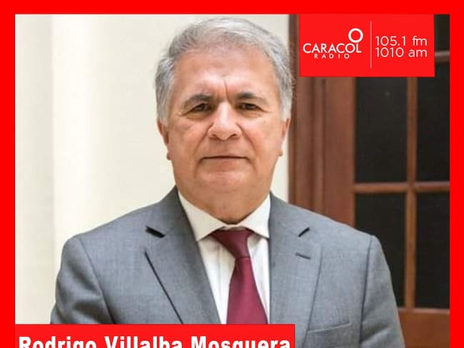 En 1987 asumió como alcalde de Neiva y un año después fue designado Secretario General del Ministerio de Agricultura