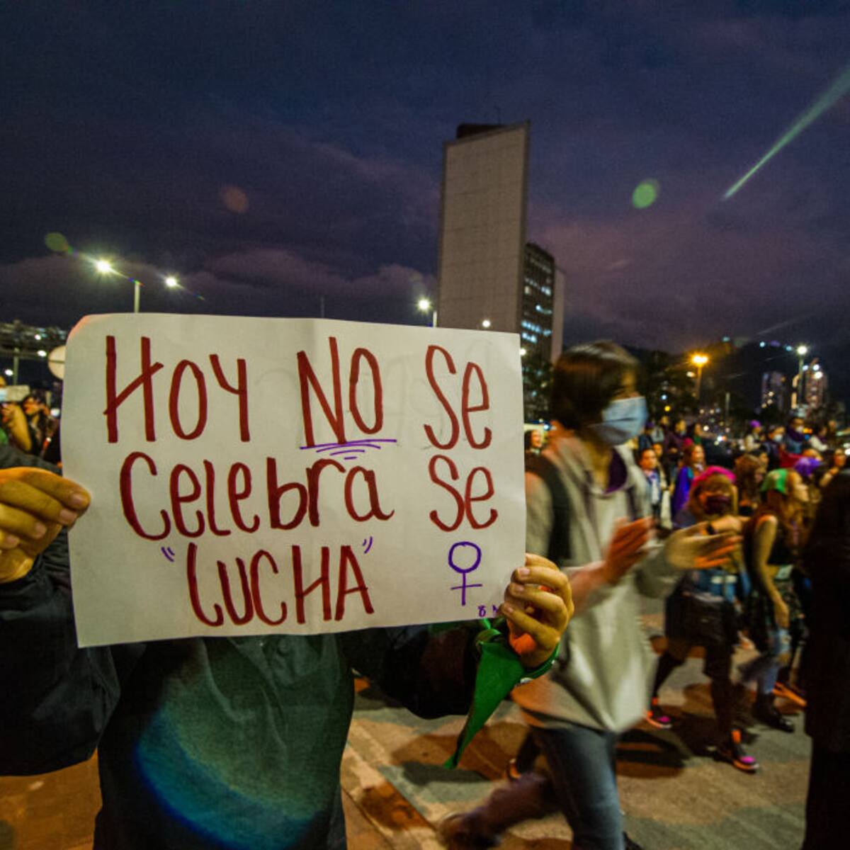 MinTrabajo rechaza “uso desproporcionado de la fuerza” en marchas del Día de la Mujer