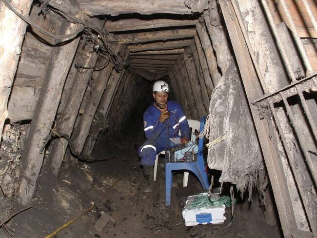 Decreto sobre maquinaria criminaliza a mineros informales: Conalminercol