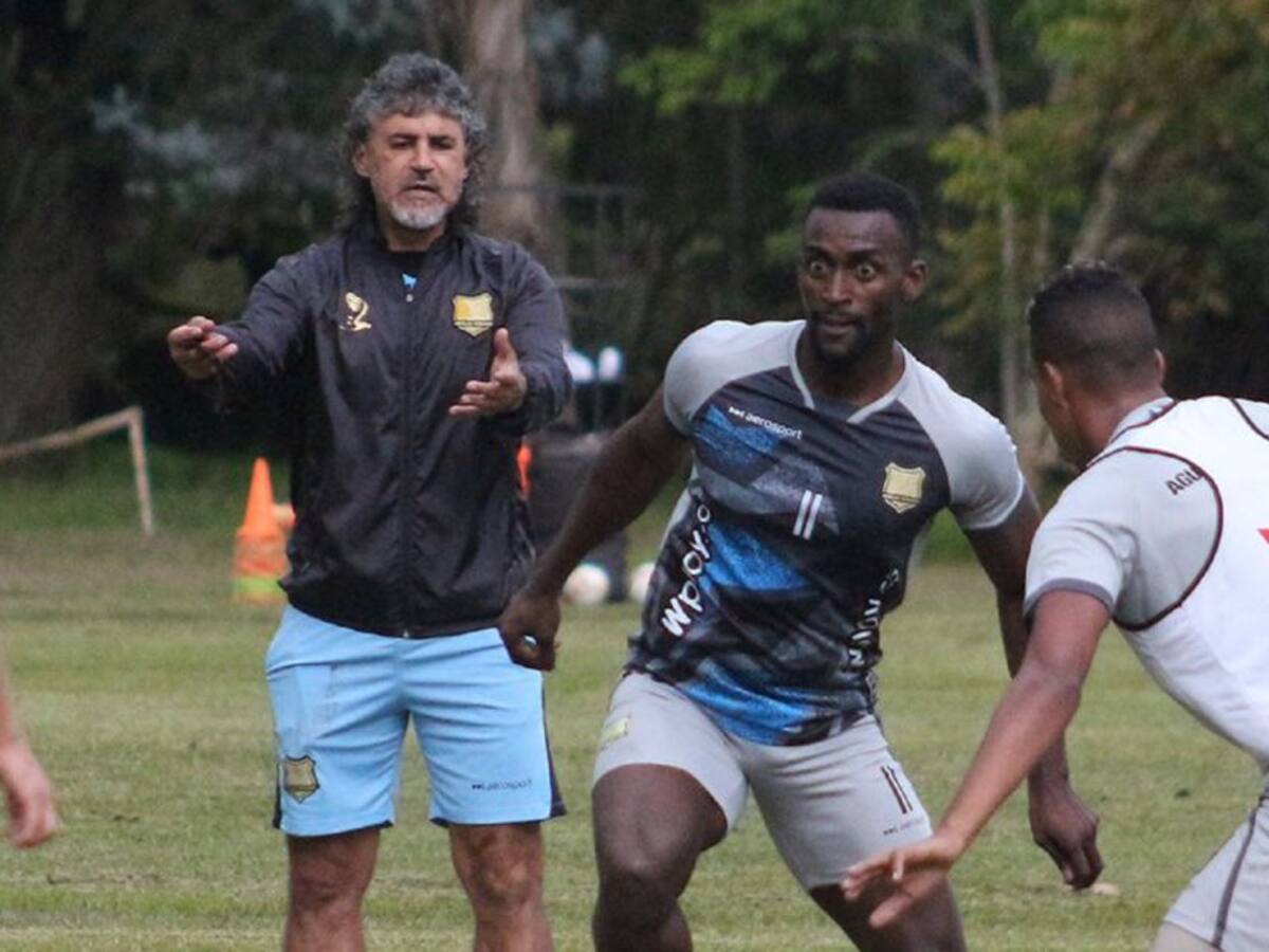 Leonel sobre Jackson Martínez: "Quiere seguir jugando y tiene ilusión"