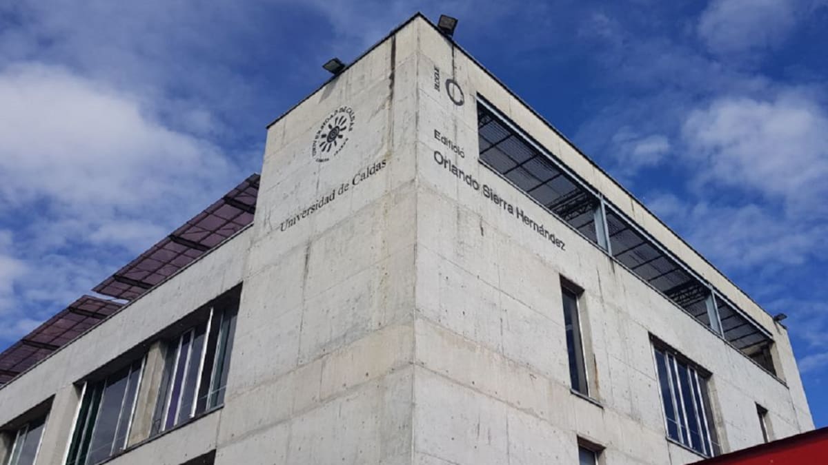 U de Caldas revisa condiciones y garantías para retorno a la presencialidad
