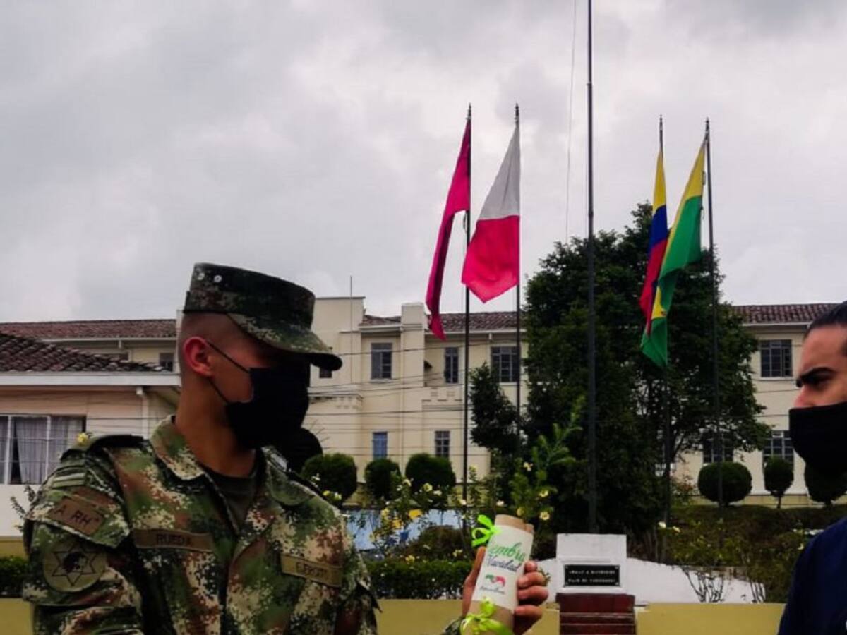 Jóvenes manizaleños junto al Ejército, le apuestan al Pacto Ambiental